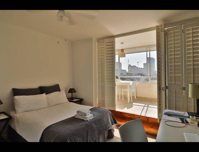 2 BEDROOM APARTMENT FOR SALE IN UMHLANGA CENTRAL